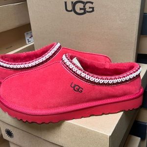 UGG TASMAN